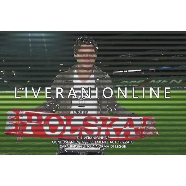 BREMA 14.09.2010 MECZ 1. KOLEJKA GRUPA A LIGA MISTRZOW SEZON 2010/11: WERDER BREMA - TOTTENHAM LONDYN 2:2 --- CHAMPIONS LEAGUE MATCH GROUP A: WERDER BREMEN - TOTTENHAM HOTSPUR FC 2:2 SEBASTIAN BOENISCH WERDER BREMA TOTTENHAM FOT. NEWSPIX/ALDO LIVERANI SAS ITALY ONLY *** Local Caption *** .