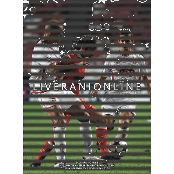 20100914: LISBON, PORTUGAL - SL Benfica vs Hapoel Tel Aviv FC: UEFA Champions League 2010/2011 - Group Stage. In picture: Pablo Aimar (Benfica).FOTO: CITYFILES/NEWSPIX.PL/ag.ALDO LIVERANI sas italy *** Local Caption *** ,