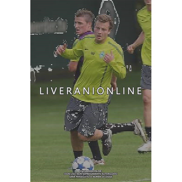 BREMA 13.09.2010 ALLENAMENTO DEL WERDER BREMA PRIMA DELLA PARTITA DI CHAMPIONS LEAGUE CON IL TOTTENHAM TRAINING BEFORE GAME MATCH WITH TOTTENHAM NELLA FOTO PHILIPP BARGFREDE ©Newspix./ALDO LIVERANI SAS ITALY ONLY *** Local Caption *** .