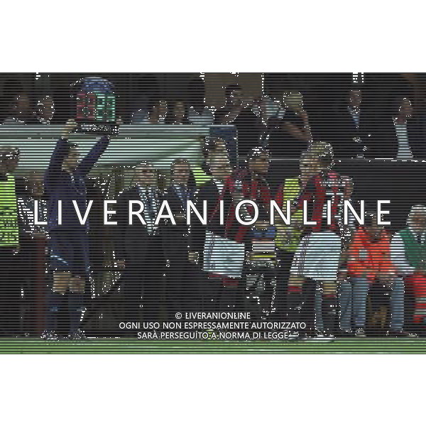 Milan - Auxerre Champions League 15/09/2010 nella foto massimo ambrosini esce per infortunio ©luzzani/Agenzia Aldo Liverani Sas