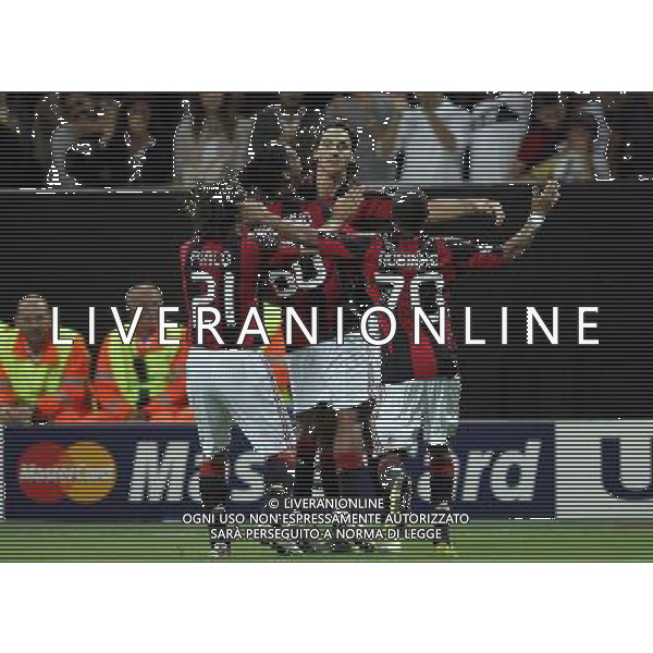 Milan - Auxerre Champions League 15/09/2010 nella foto abbracci esultanza dopo il gol di zlatan ibrahimovic ©luzzani/Agenzia Aldo Liverani Sas