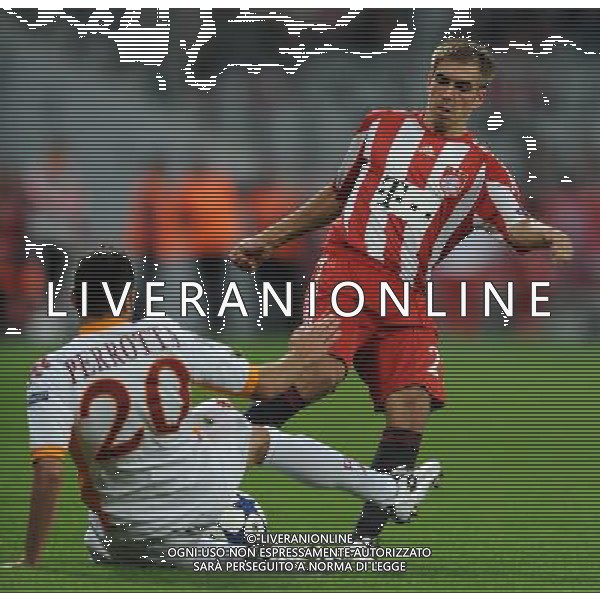 UEFA Champions League 2010/2011 Gruppo E Monaco (Germania) - 15.09.2010 Bayern Monaco-Roma Nella Foto:lahm perrotta /Ph.Vitez-Ag. Aldo Liverani