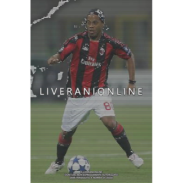 Milano 15-09-2010 Champions League 2010/11 Milan-Auxerre 2:0 nella foto ronaldinho ph marco luzzani/ag aldo liverani s.a.s.