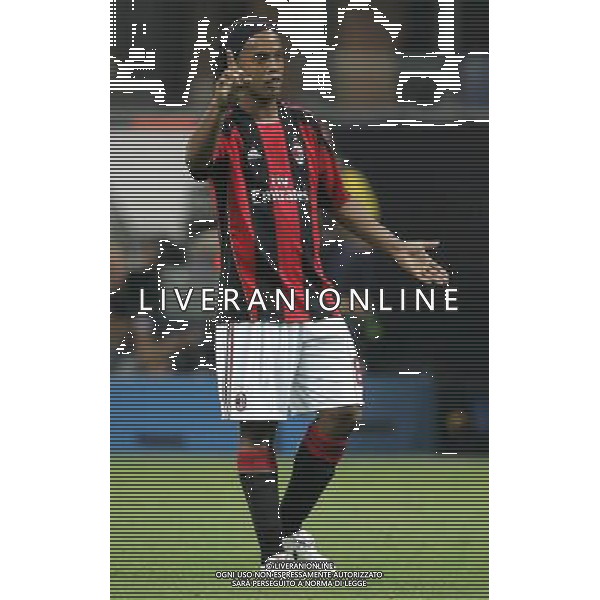 Milano 15-09-2010 Champions League 2010/11 Milan-Auxerre 2:0 nella foto ronaldinho ph marco luzzani/ag aldo liverani s.a.s.