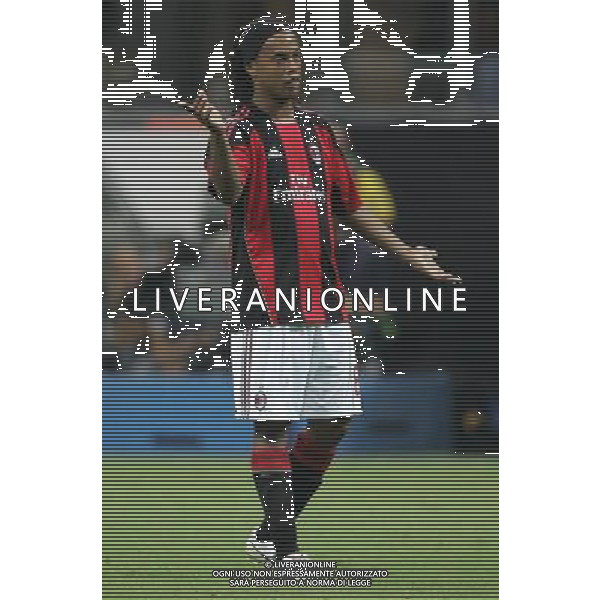 Milano 15-09-2010 Champions League 2010/11 Milan-Auxerre 2:0 nella foto ronaldinho ph marco luzzani/ag aldo liverani s.a.s.