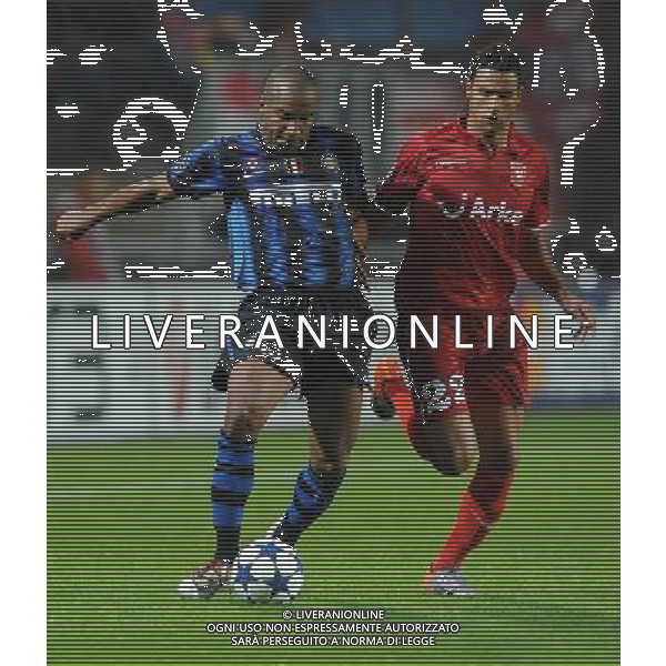 UEFA Champions League 2010/2011 Gruppo A Enschede (Olanda) - 14.09.2010 Twente-Inter Nella Foto:MAICON-Nacer CHADLI /Ph.Vitez-Ag. Aldo Liverani