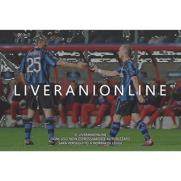 UEFA Champions League 2010/2011 Gruppo A Enschede (Olanda) - 14.09.2010 Twente-Inter Nella Foto:Walter SAMUEL-Wesley SNEIJDER /Ph.Vitez-Ag. Aldo Liverani