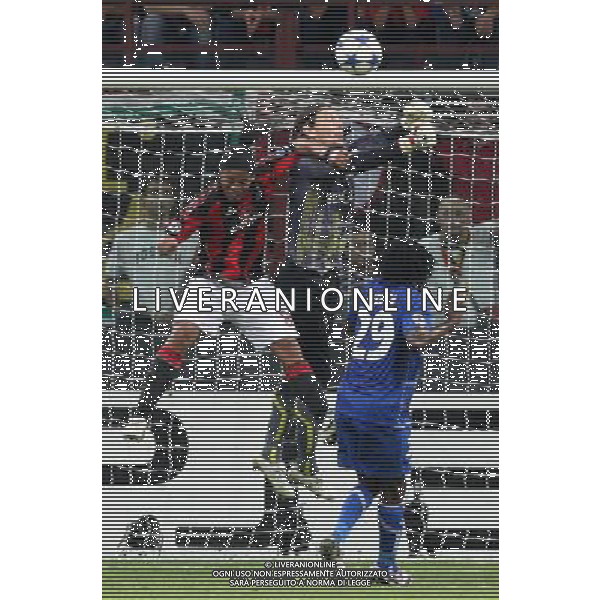 MILANO 15.09.2010-CHAMPIONS LEAGUE MATCH GROUP G MILAN - AJ AUXERRE 2:0 NELLA FOTO RONALDINHO OLIVIER SORIN DELVIN NDINGA FOT. PIOTR KUCZA/NEWSPIX.PL/AG ALDO LIVERANI ONLY ITALY 