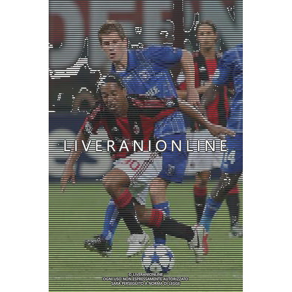 MILANO 15.09.2010-CHAMPIONS LEAGUE MATCH GROUP G MILAN - AJ AUXERRE 2:0 NELLA FOTO RONALDINHO VALTER BIRSA FOT. PIOTR KUCZA/NEWSPIX.PL/AG ALDO LIVERANI ONLY ITALY 