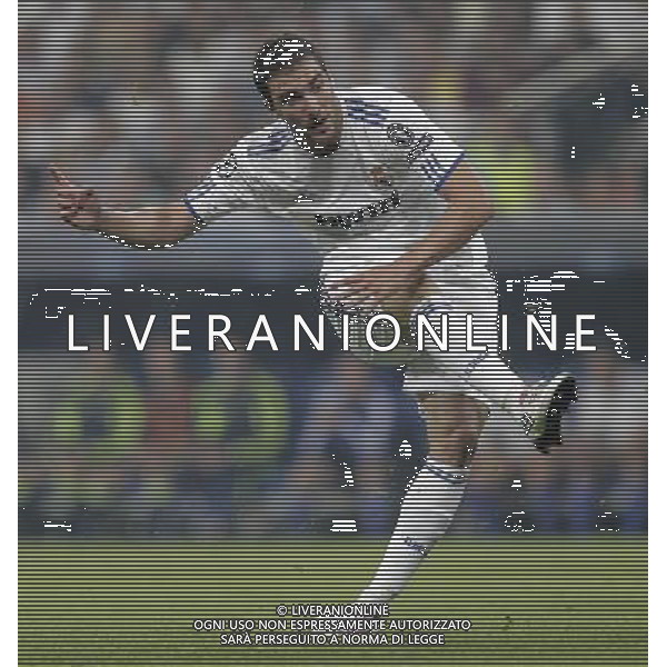 MADRID (15/(09/2010).- Champions League match Real Madrid vs Ajax Amsterdam. Gonzalo Higuain. Photo: Cesar Cebolla / ALFAQUI - AG. ALDO LIVERANI SAS ITALY ONLY REAL MADRID vs AJAX - CHAMPIONS LEAGUE 2010-2011