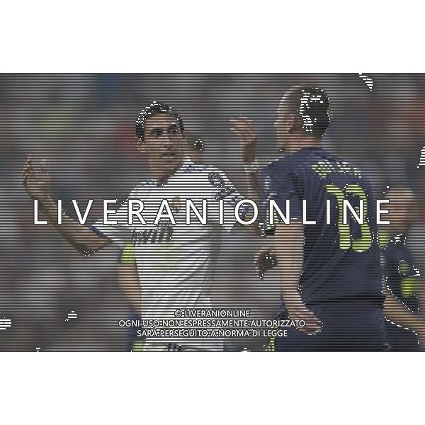 MADRID (15/(09/2010).- Champions League match Real Madrid vs Ajax Amsterdam. Angel Di Maria and Andre Oojer. Photo: Cesar Cebolla / ALFAQUI - AG. ALDO LIVERANI SAS ITALY ONLY REAL MADRID vs AJAX - CHAMPIONS LEAGUE 2010-2011