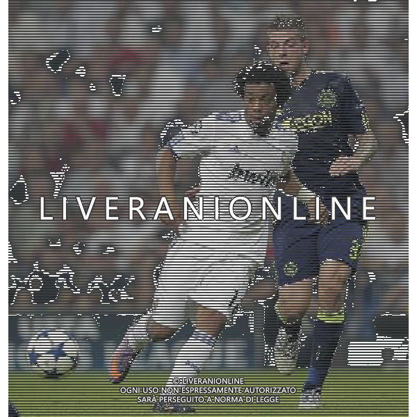 MADRID (15/(09/2010).- Champions League match Real Madrid vs Ajax Amsterdam. Marcelo and Toby Alderweireld. Photo: Cesar Cebolla / ALFAQUI - AG. ALDO LIVERANI SAS ITALY ONLY REAL MADRID vs AJAX - CHAMPIONS LEAGUE 2010-2011
