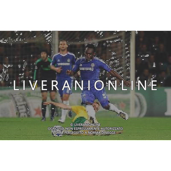 ZILINA 15.09.2010 UEFA CHAMPIONS LEAGUE GROUP STAGE GROUP F MSK ZILINA - CHELSEA FC NELLA FOTO MICHAEL ESSIEN FOTO NEWSPIX/ALDO LIVERANI SAS ITALY ONLY *** Local Caption *** .
