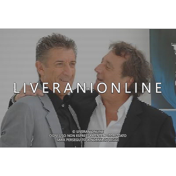 MILANO 16/9/2010 TRIENNALE V.le ALEMAGNA, 6 PRESENTAZIONE DELLA 23esima Edizione DEL PROGRAMMA TELEVISIVO DI CANALE 5 -STRISCIA LA NOTIZIA- NELLA FOTO EZIO GREGGIO E ENZO IACCHETTI FOTO ROMANO/AG ALDO LIVERANI