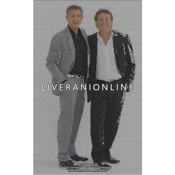 MILANO 16/9/2010 TRIENNALE V.le ALEMAGNA, 6 PRESENTAZIONE DELLA 23esima Edizione DEL PROGRAMMA TELEVISIVO DI CANALE 5 -STRISCIA LA NOTIZIA- NELLA FOTO EZIO GREGGIO E ENZO IACCHETTI FOTO ROMANO/AG ALDO LIVERANI