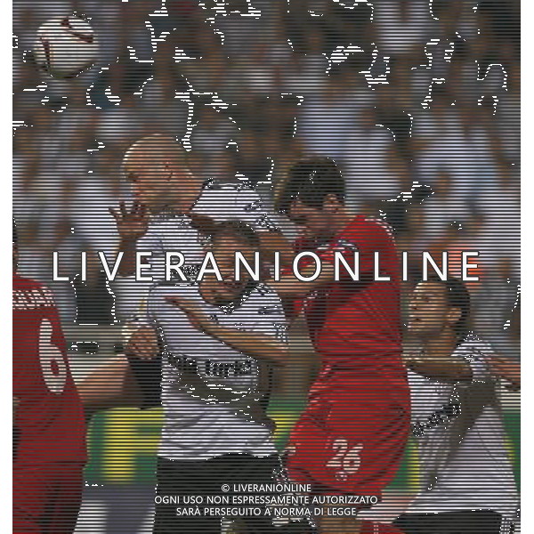 INONU STADIUM - ISTAMBUL ( TURCHIA) - 16.09.2010 EUROPA LEAGUE 2010-2011 - partita BESIKTAS ISTAMBUL vs CSKA SOFIA. Pictured: Fabian Ernst (Up) and Tomas Zapotocny (below) of Besiktas and Cillian Sheridan (R) of CSKA Sofia. © Splt- SESKIMPHOTO/NEWSPIX.PL - AG. ALDO LIVERANI SAS 