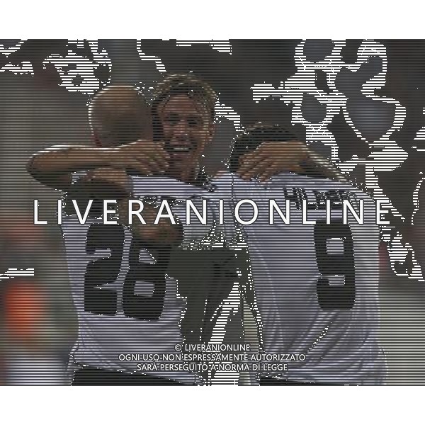 INONU STADIUM - ISTAMBUL ( TURCHIA) - 16.09.2010 EUROPA LEAGUE 2010-2011 - partita BESIKTAS ISTAMBUL vs CSKA SOFIA. Pictured: Fabian Ernst and Guti of Besiktas. © Splt- SESKIMPHOTO/NEWSPIX.PL - AG. ALDO LIVERANI SAS 