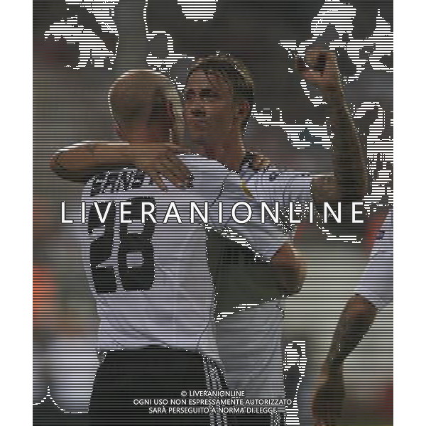 INONU STADIUM - ISTAMBUL ( TURCHIA) - 16.09.2010 EUROPA LEAGUE 2010-2011 - partita BESIKTAS ISTAMBUL vs CSKA SOFIA. Pictured: Fabian Ernst and Guti of Besiktas. © Splt- SESKIMPHOTO/NEWSPIX.PL - AG. ALDO LIVERANI SAS 