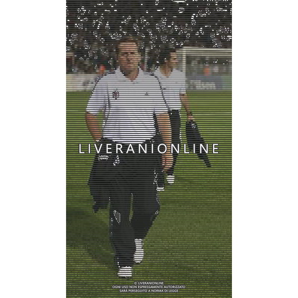 INONU STADIUM - ISTAMBUL ( TURCHIA) - 16.09.2010 EUROPA LEAGUE 2010-2011 - partita BESIKTAS ISTAMBUL vs CSKA SOFIA. Pictured: Bernd Schuster, allenatore del Besiktas. © Spfc- SESKIMPHOTO/NEWSPIX.PL - AG. ALDO LIVERANI SAS ITALY ONLY 
