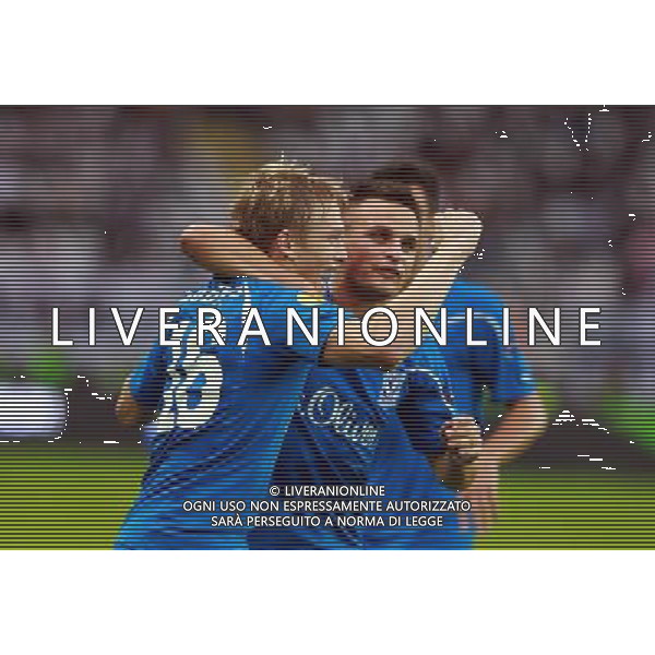 TORINO 16/09/2010 UEFA EUROPA LEAGUE 2010-2011 - PARTITA JUVENTUS vs LECH POZNAN nella foto: ARTJOMS RUDNEVS - SLAWOMIR PESZKO ©  JERZY KLESZCZ / NEWSPIX.PL - AG. ALDO LIVERANI SAS italy only ESULTANZA 