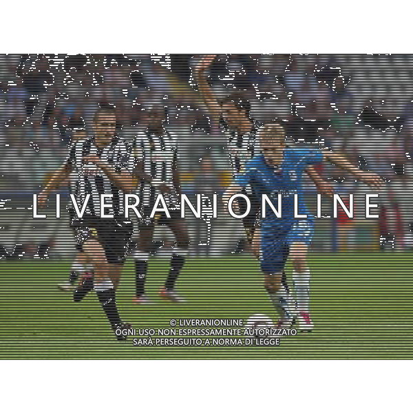 TORINO 16/09/2010 UEFA EUROPA LEAGUE 2010-2011 - PARTITA JUVENTUS vs LECH POZNAN nella foto : Rudnevs - Giorgio CHIELLINI ©  Maciej Nowaczyk / Newspix.pl- AG. ALDO LIVERANI SAS italy only *** Local Caption *** 