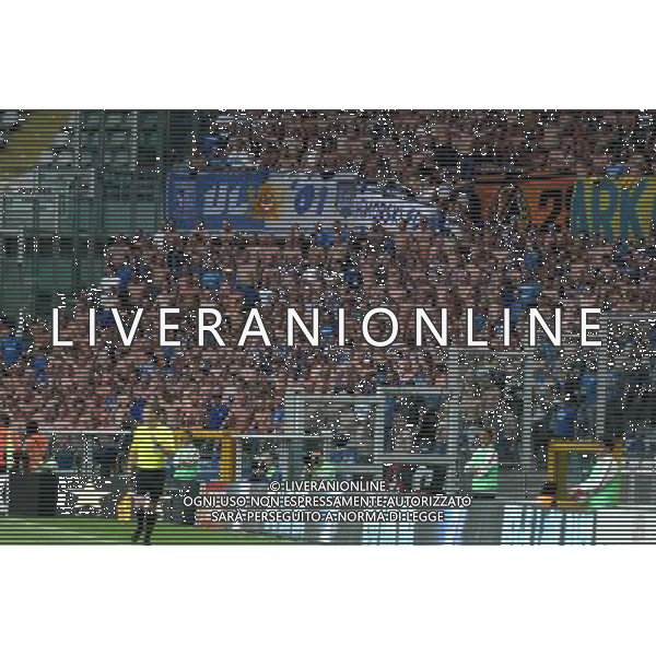 TORINO 16/09/2010 UEFA EUROPA LEAGUE 2010-2011 - PARTITA JUVENTUS vs LECH POZNAN nella foto : supporters LECH POZNAN ©  Maciej Nowaczyk / Newspix.pl- AG. ALDO LIVERANI SAS italy only 