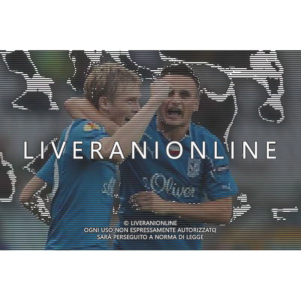 TORINO 16/09/2010 UEFA EUROPA LEAGUE 2010-2011 - PARTITA JUVENTUS vs LECH POZNAN nella foto: ARTJOMS RUDNEVS (L), SLAWOMIR PESZKO ( LECH POZNAN) ©Ê LUKASZ GROCHALA/CYFRASPORT/NEWSPIX.PL- AG. ALDO LIVERANI SAS italy only 
