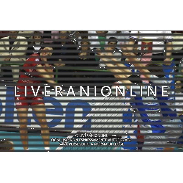 FIRENZE 15/2/2004 SISLEY TREVISO-ICOM CUNEO FINALE VOLLEY TIM CUP NELLA FOTO PAPI FOTO NUCCI/AG ALDO LIVERANI