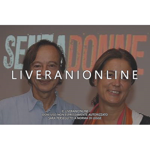 MILANO 22/09/2010 SPETTACOLO PRESENTAZIONE DEL PROGRAMMA TELEVESIVO DI RAITRE \'SENZADONNE\' CONDOTTO DA RICCARDO IACONA E FRANCESCA BARZINI nella foto RICCARDO IACONA E FRANCESCA BARZINI ph.Fiochi/AG. ALDO LIVERANI SAS