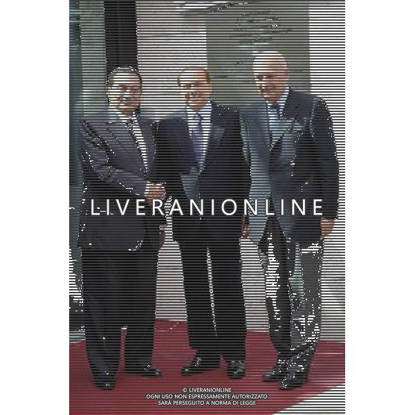 Roma - 23/09/2010 - Il Presidente del Consiglio Silvio Berlusconi incontra il Presidente della Repubblica Araba d\'Egitto Mohamed Hosny MUBARAK - nella foto: Sandro BONDI con Silvio BERLUSCONI e Mohamed Hosny MUBARAK ph. Corradetti / ©Aldo Liverani Sas