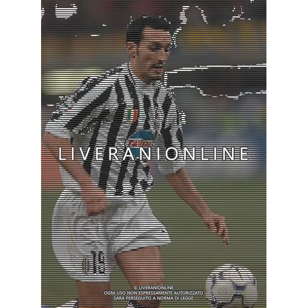 Milano 12-02-04 Inter-Juventus Coppa Italia Tim Cup 2003/04 nella foto zambrotta gianluca ph marco luzzani/ag aldo liverani s.a.s.