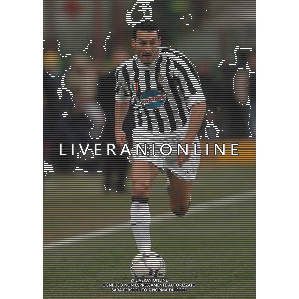Milano 12-02-04 Inter-Juventus Coppa Italia Tim Cup 2003/04 nella foto zambrotta gianluca ph marco luzzani/ag aldo liverani s.a.s.