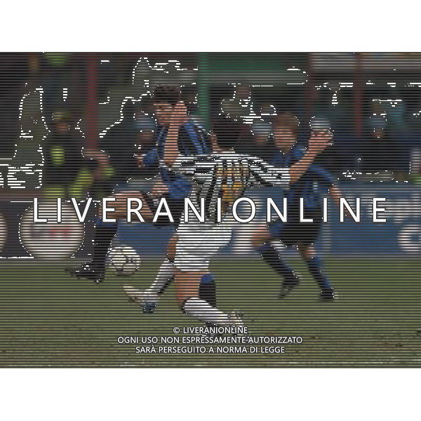 Milano 12-02-04 Inter-Juventus Coppa Italia Tim Cup 2003/04 nella foto zambrotta zanetti ph marco luzzani/ag aldo liverani s.a.s.