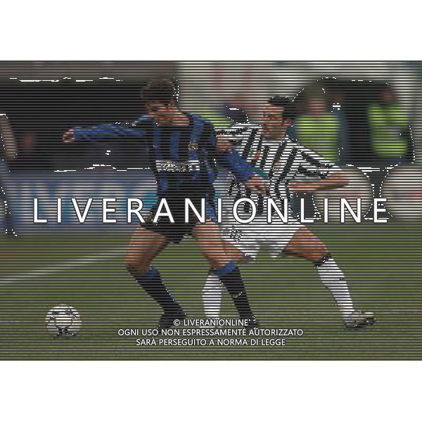 Milano 12-02-04 Inter-Juventus Coppa Italia Tim Cup 2003/04 nella foto zambrotta zanetti ph marco luzzani/ag aldo liverani s.a.s.