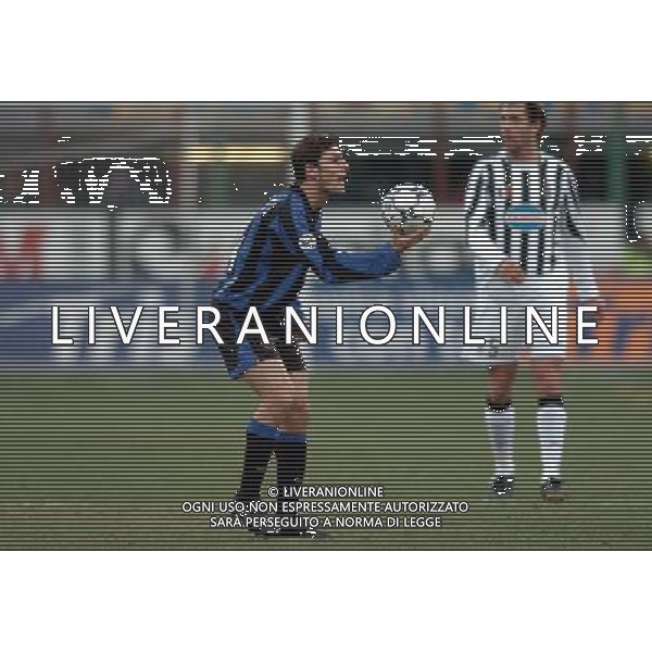 Milano 12-02-04 Inter-Juventus Coppa Italia Tim Cup 2003/04 nella foto zanetti javier ph marco luzzani/ag aldo liverani s.a.s.