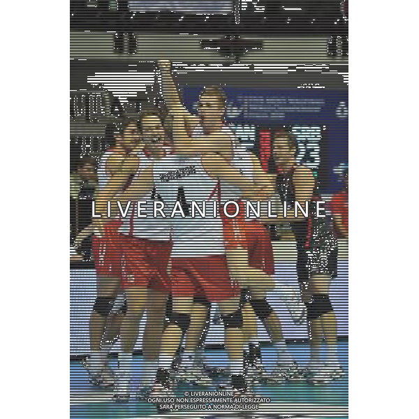 Trieste, 26/09 /2010. FIVB 2010 Men\'s World Championship Canada vs Serbia Gruppo F - 2 turno Nella foto: Esultanza Canada al termine della gara Foto di Simone Ferraro / Liverani