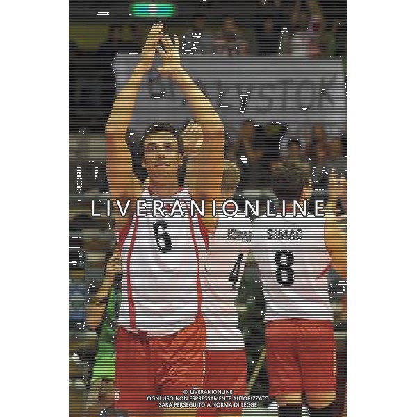 Trieste, 26/09 /2010. FIVB 2010 Men\'s World Championship Canada vs Serbia Gruppo F - 2 turno Nella foto: esultanza di Duff Justin Foto di Simone Ferraro / Liverani
