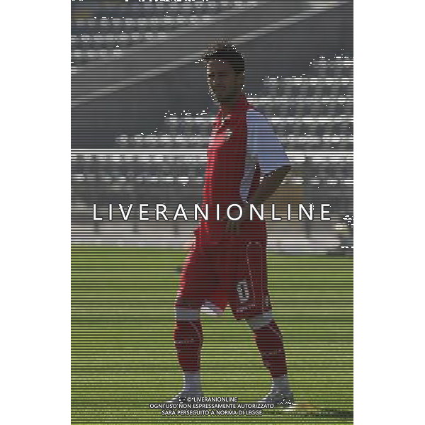 20100927: BRAGA, PORTUGAL - SC Braga vs Shakhtar Donetsk: Training Session to UEFA Champions League 2010/2011 Group H Round 2. In picture: Helder Barbosa. PHOTO: Pedro Benavente/CITYFILES/NEWSPIX.PL. - AG. ALDO LIVERANI SAS ITALY ONLY ALLENAMENTO DELLA SQUADRA PORTOGHESE DEL BRAGA IN VISTA DELLA PARTITA DI CHAMPIONS LEAGUE 2010-2011 CONTRO IL SHAKTAR DONETSK