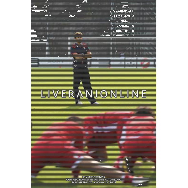 20100927: BRAGA, PORTUGAL - SC Braga training session to prepare Champions League 2010/2011 match against Shaktar Donetsk. In picture: allenatore Domingos Paciencia. PHOTO: CITYFILES/NEWSPIX.PL- AG. ALDO LIVERANI SAS ITALY ONLY ALLENAMENTO DELLA SQUADRA PORTOGHESE DEL BRAGA IN VISTA DELLA PARTITA DI CHAMPIONS LEAGUE 2010-2011 CONTRO IL SHAKTAR DONETSK