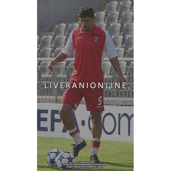 20100927: BRAGA, PORTUGAL - SC Braga vs Shakhtar Donetsk: Training Session to UEFA Champions League 2010/2011 Group H Round 2. In picture: MOISES PHOTO: Pedro Benavente/CITYFILES/NEWSPIX.PL- AG. ALDO LIVERANI SAS ITALY ONLY ALLENAMENTO DELLA SQUADRA PORTOGHESE DEL BRAGA IN VISTA DELLA PARTITA DI CHAMPIONS LEAGUE 2010-2011 CONTRO IL SHAKTAR DONETSK