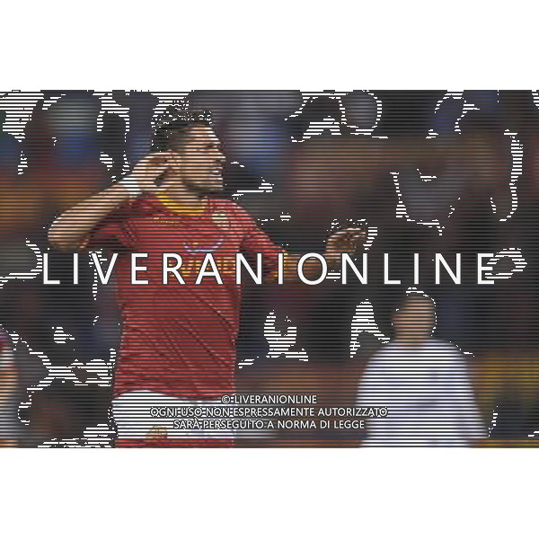 Roma - 28/09/2010 - Stadio Olimpico - Uefa Champions League 2010/2011 - Fase a gironi - Gruppo E - Roma vs CFR Cluj - nella foto: L\'esultanza di Borriello ph. Corradetti/Aldo LIVERANI Sas