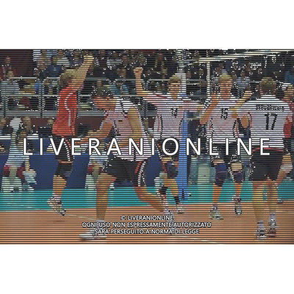 Trieste, 27/09 /2010. FIVB 2010 Men\'s World Championship Germania vs Canada 3-0 Gruppo F - 3 turno Nella foto: Esultanza Germania Foto di Simone Ferraro / Liverani