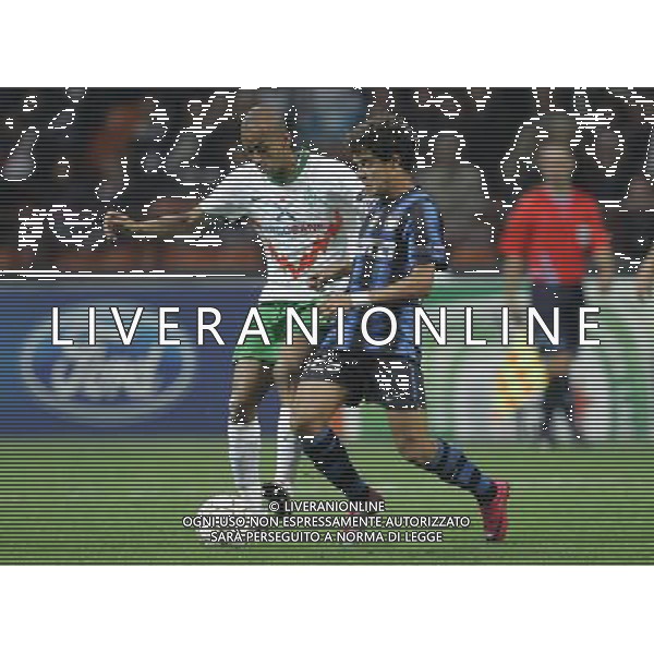 Inter - Werder Brema Champions League 29/09/2010 nella foto coutinho e wesley ©Luzzani/Agenzia Aldo Liverani Sas