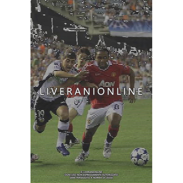 Valencia - Manchester united Champions league girone C 29/09/2010 nella foto: Hernandez Anderson © Romano / Agenzia Aldo Liverani Sas