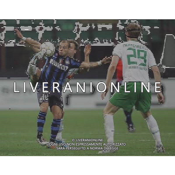 Inter - Werder Brema Champions League 29/09/2010 nella foto sneijder, bargfrede e mertesacker ©Luzzani/Agenzia Aldo Liverani Sas