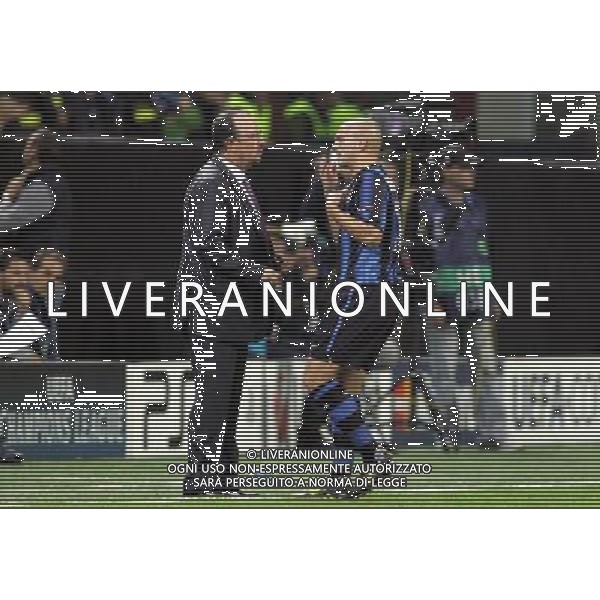 Milano 29-09-2010 Champions League 2010/11 inter-werder brema 4:0 nella foto rafael benitez e esteban cambiasso ph marco luzzani/ag aldo liverani s.a.s.