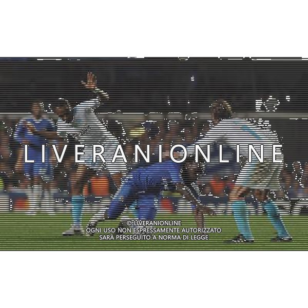Mikail Essien competes for the Ball at the Chelsea FC Vs Olympique de Marseille for the Champions League in London, Great Britain on 27 September 2010(PHOTOSHOT/FACUNDO ARRIZABALAGA)... ... ©photoshot/Agenzia Aldo Liverani Sas - ITALY ONLY: partita: CHELSEA vs OLYMPIQUE MARSIGLIA. CHAMPIONS LEAGUE 2010/2011