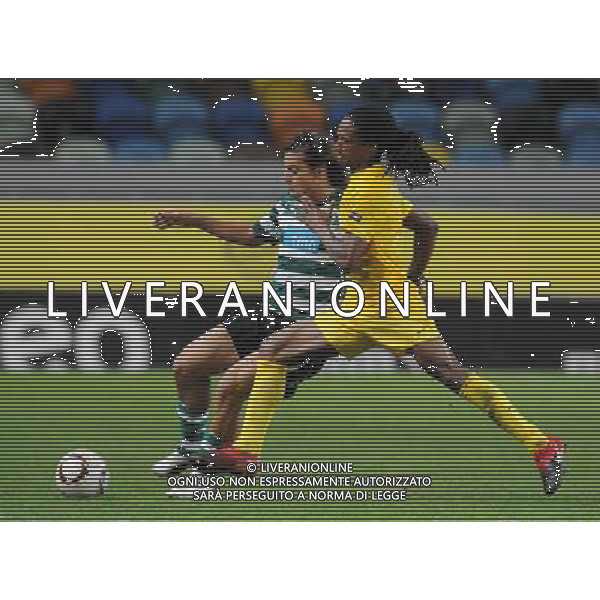 20100930: LISBON, PORTUGAL - Sporting Lisbon vs PFC Levski Sofia: UEFA Europa League 2010/2011 - Group Stage. NELLA FOTO Andre Santos (Sporting) and Serginho Greene (Levski). PHOTO: Alexandre Pona/CITYFILES AG ALDO LIVERANI-ONLY ITALY