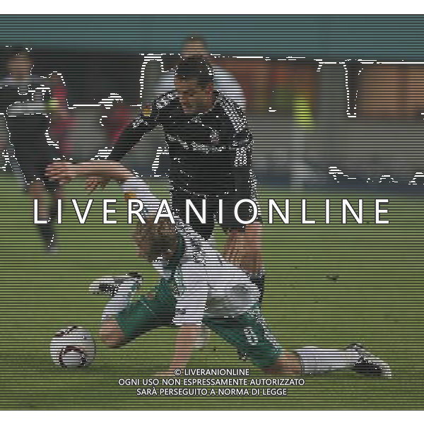 Euroleague group L match between Rapid Vienna v Besiktas Istanbul at Ernst Happel Stadium in Wien, Austria. 30.09.2010 Match Scored: Rapid Vienna 1 v Besiktas Istanbul 2 NELLA FOTO Mario Sonnleitner 8front) of Rapid Vienna and Bobo (back) of Besiktas. Newspix.pl *** Local Caption *** www.newspix.pl AG ALDO LIVERANI ONLY ITALY