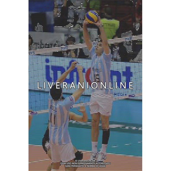 Campionati Mondiali Pallavolo maschile FIVB 3° giornata della seconda fase Milano 2-10-2010 Argentina - Giappone nella foto: Luciano De Cecco (Argentina) foto Garavaglia - ag. Aldo Liverani sas